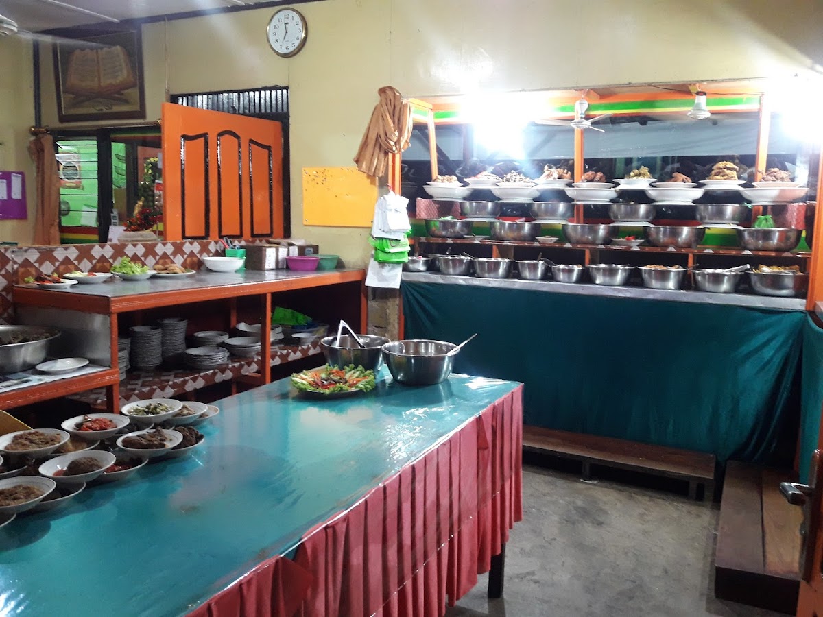 Lesehan Lansano Jaya